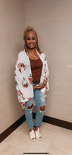 Load image into Gallery viewer, IVORY LOVE IT CARDIGAN
