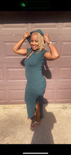 Load image into Gallery viewer, GREEN JERSEY MAXI DRESS
