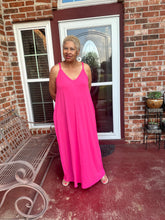 Load image into Gallery viewer, CURVY FUCHSIA CAMI MAXI DRESS
