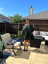 Load image into Gallery viewer, GREEN FLOWY SHIRT SET
