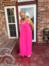 Load image into Gallery viewer, CURVY FUCHSIA CAMI MAXI DRESS

