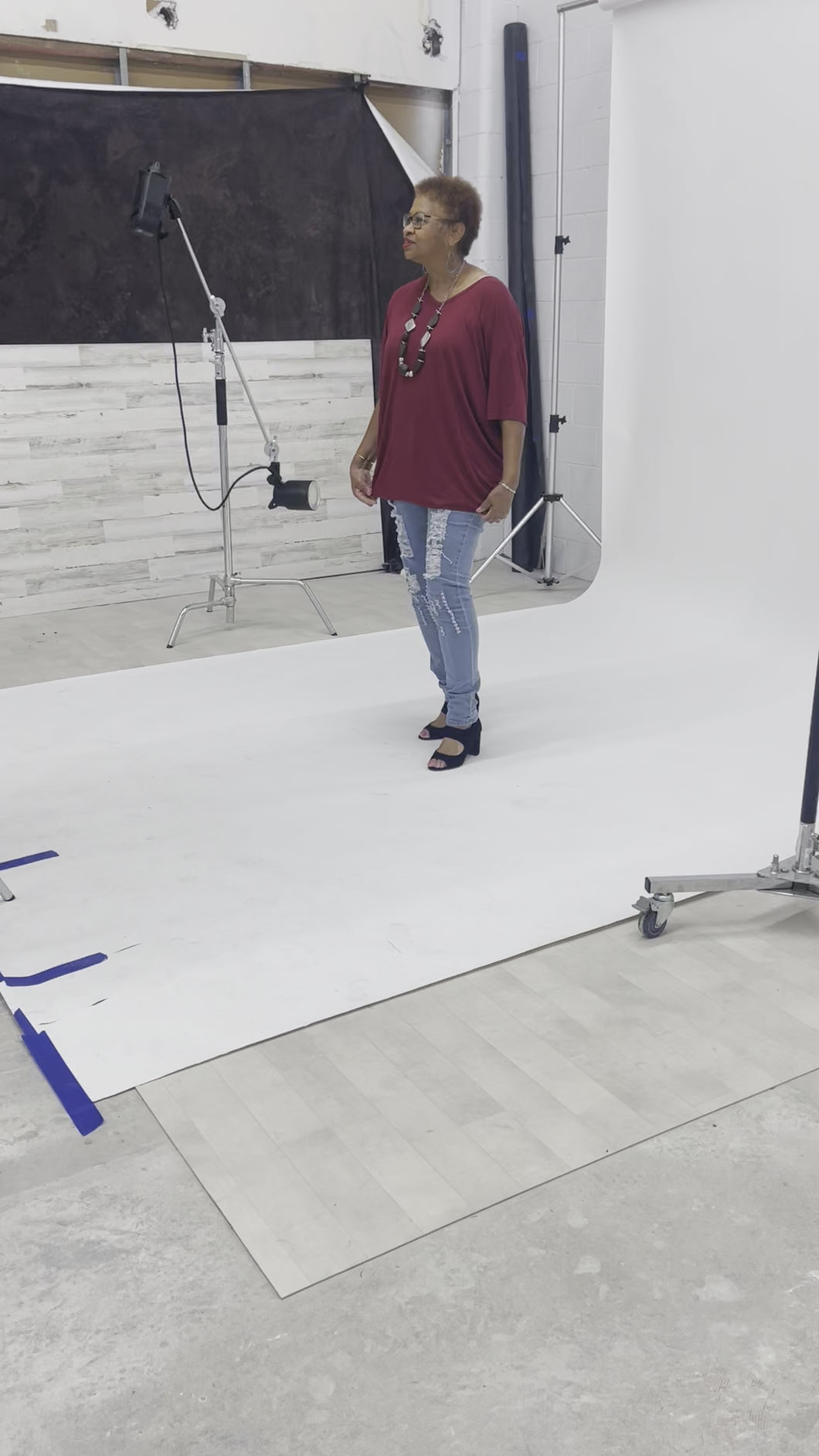 CURVY BURGUNDY ANIMAL INSTINCTS TOP