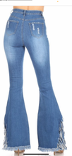 Load image into Gallery viewer, RIPPED AND FADED JEANS
