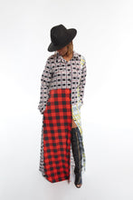 Load image into Gallery viewer, RED GOT ME MIXED CARDIGAN
