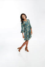 Load image into Gallery viewer, FLORAL MIDI DRESS
