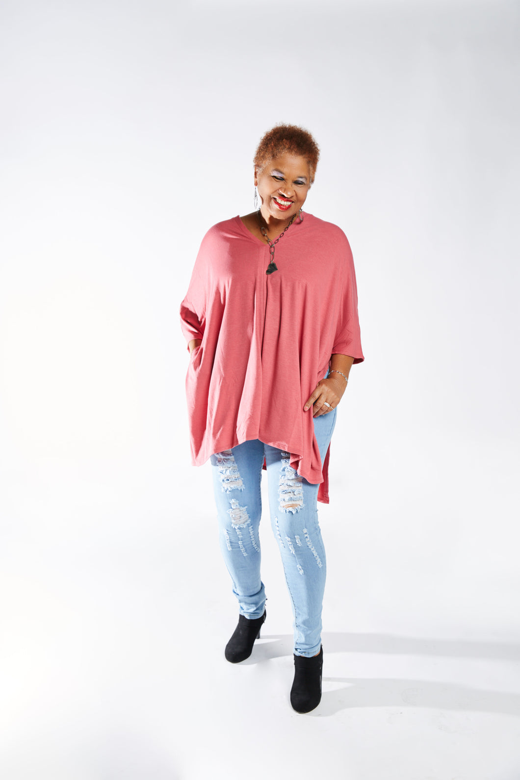 CURVY ROSE NOT YO PONCHO