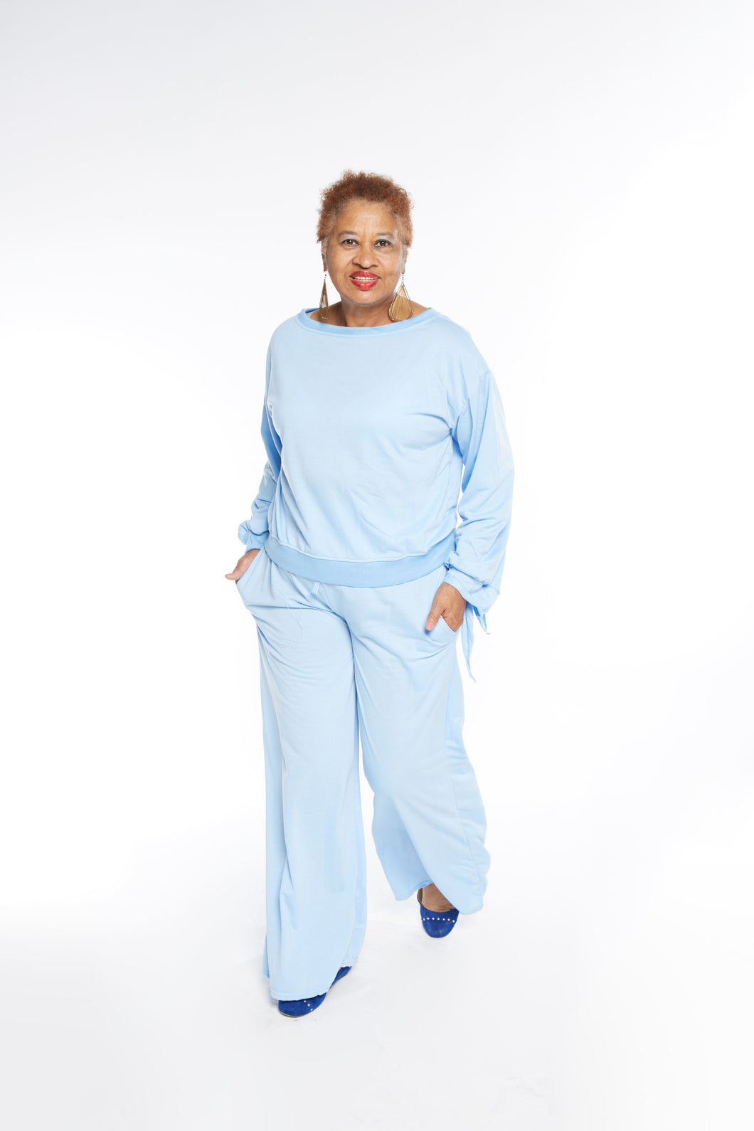 CURVY BLUE WRIST TIE LOUNGE SET