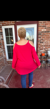 Load image into Gallery viewer, CURVY PLAY IT COOL TOP
