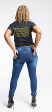 Load image into Gallery viewer, CURVY DARK BLUE BROKEN PENCIL JEAN
