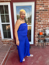 Load image into Gallery viewer, CURVY CANT DENY IT JUMPSUIT
