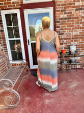Load image into Gallery viewer, CURVY ENJOY THE MOMENT DRESS
