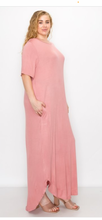 Load image into Gallery viewer, CURVY SIMPLY CUTE MAXI
