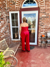 Load image into Gallery viewer, CURVY CANT DENY IT JUMPSUIT
