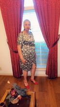 Load image into Gallery viewer, CURVY FLORAL FEELINGS DRESS
