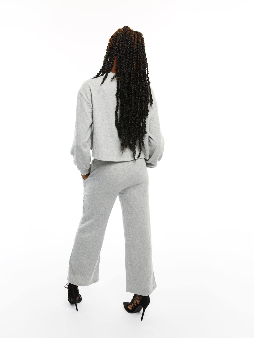 GREY KNIT LOUNGE SET