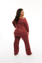 Load image into Gallery viewer, CURVY  BURGUNDY SWEATER KNIT PANT SET
