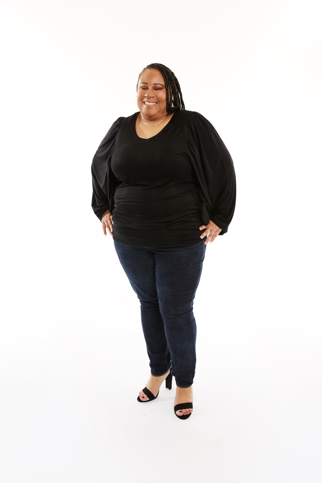 CURVY BLACK V NECK TOP