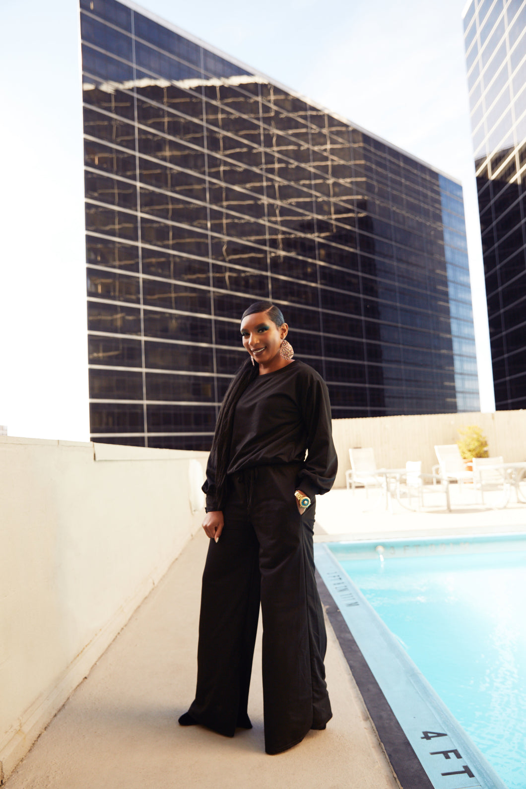 BLACK WRIST TIE LOUNGE SET